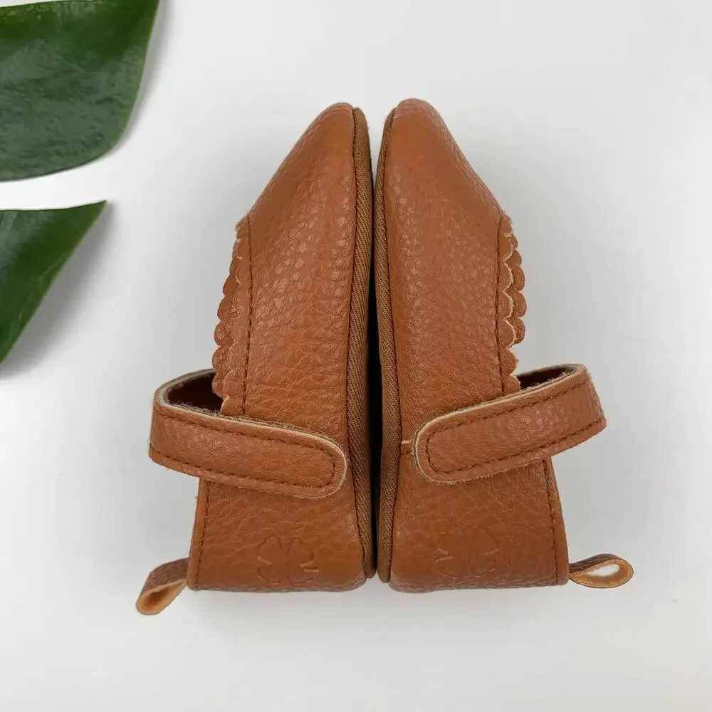 Lucky Brand Mary Jane Crib Shoes Soft Brown Faux Leather Infant Baby Girl Size 2